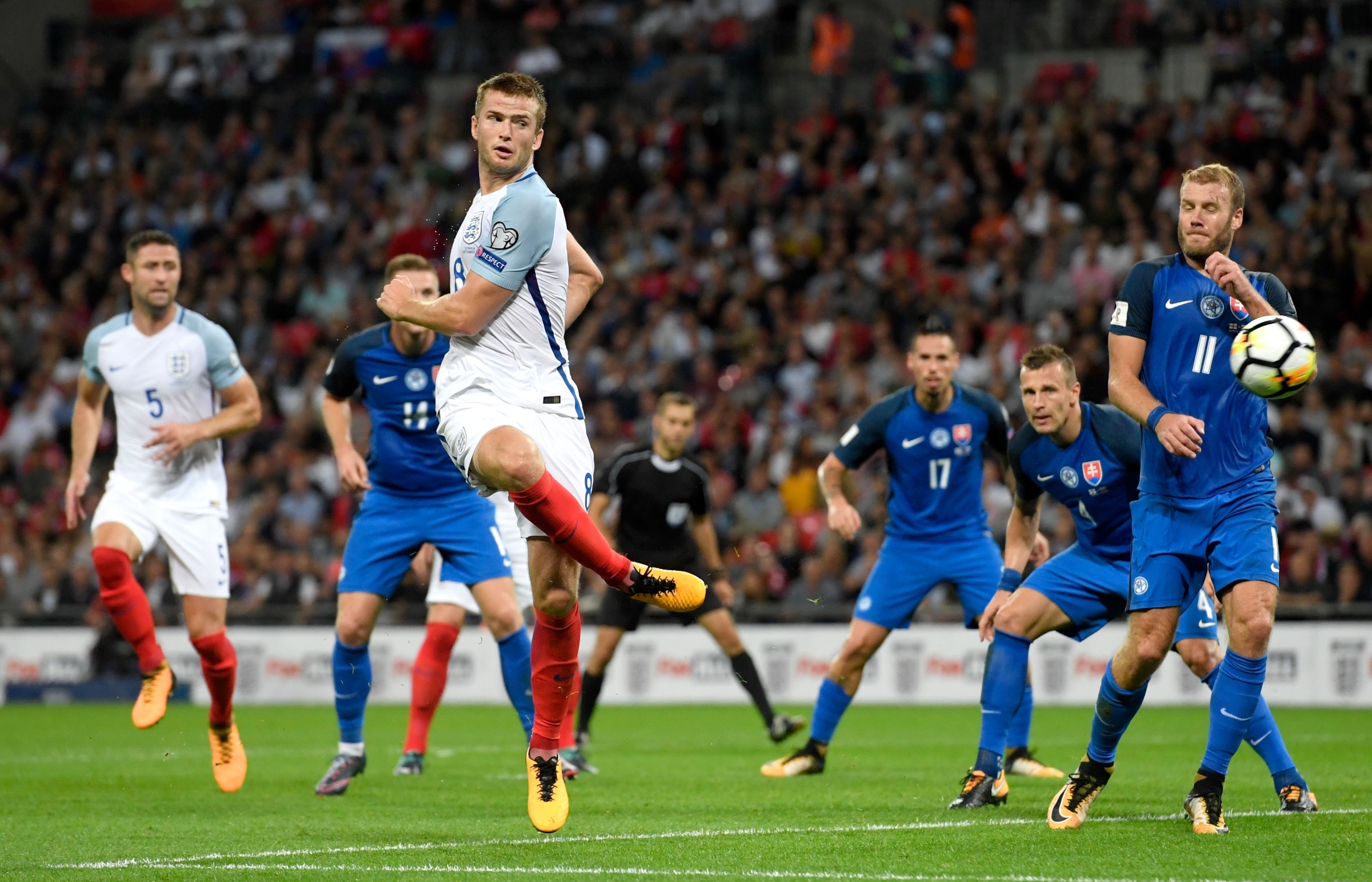 道或赛事官 道或赛事官