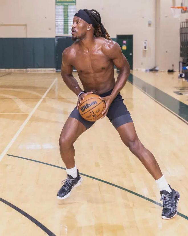 不断变化的 不断变化的