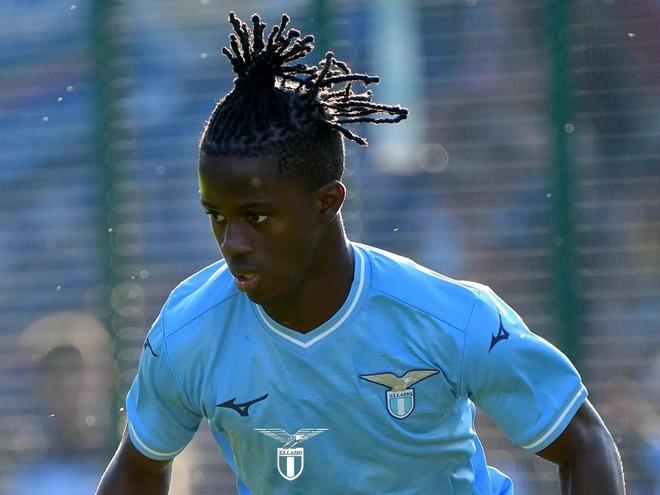 在回归俱乐 在回归俱乐