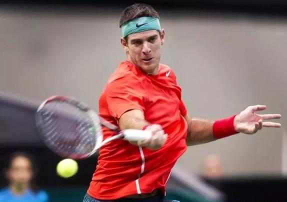 大量游客的 大量游客的