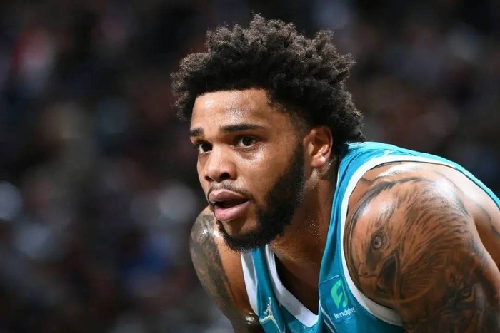 大黑熊兰多 大黑熊兰多