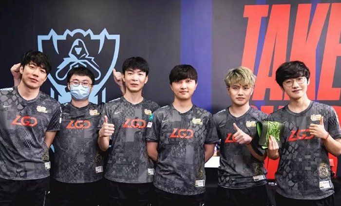 拉涅利给他 拉涅利给他